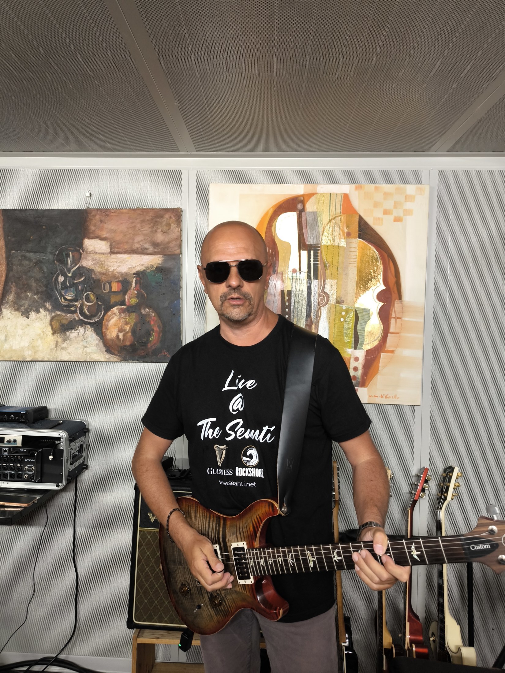 Facce da prova 2.0 — backstage Electric Blue Experience
